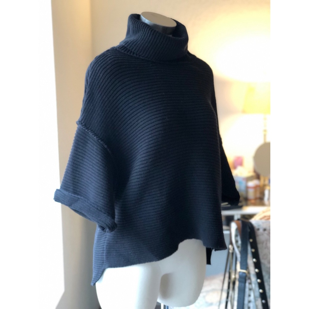 Free people pullover